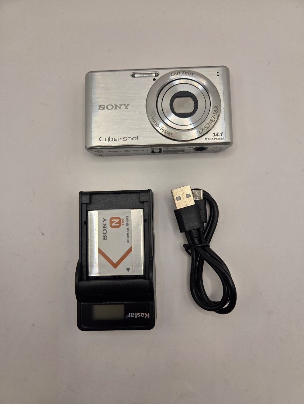 Sony Cyber-shot DSC-W330 Digital Camera 14.1MP 4x Optical Zoom